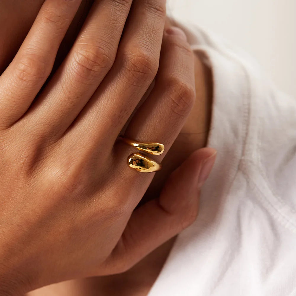 Allegra Flow Ring