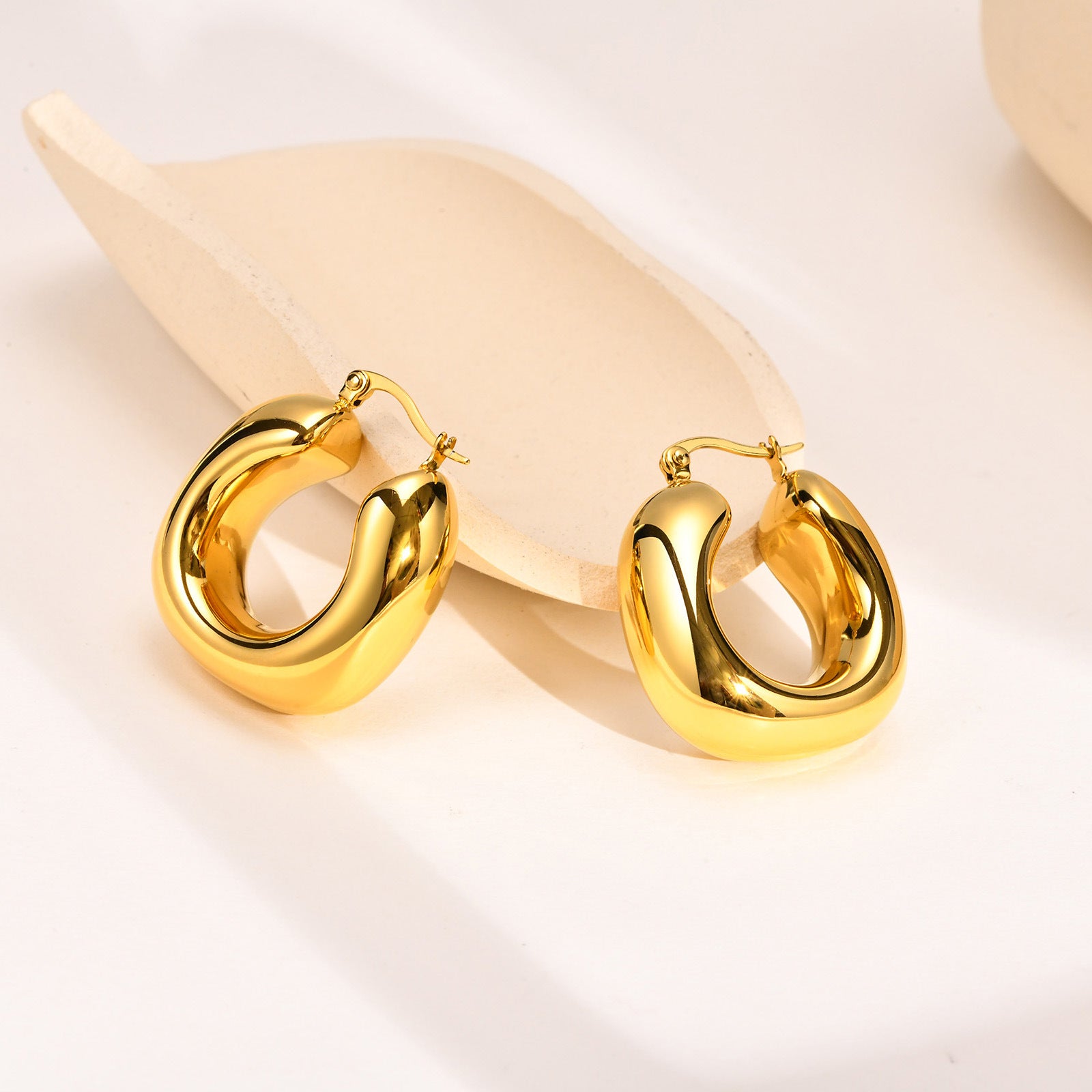 Laura Bold Hoops