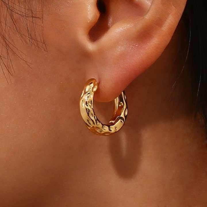 Thea Sculpted Hoops