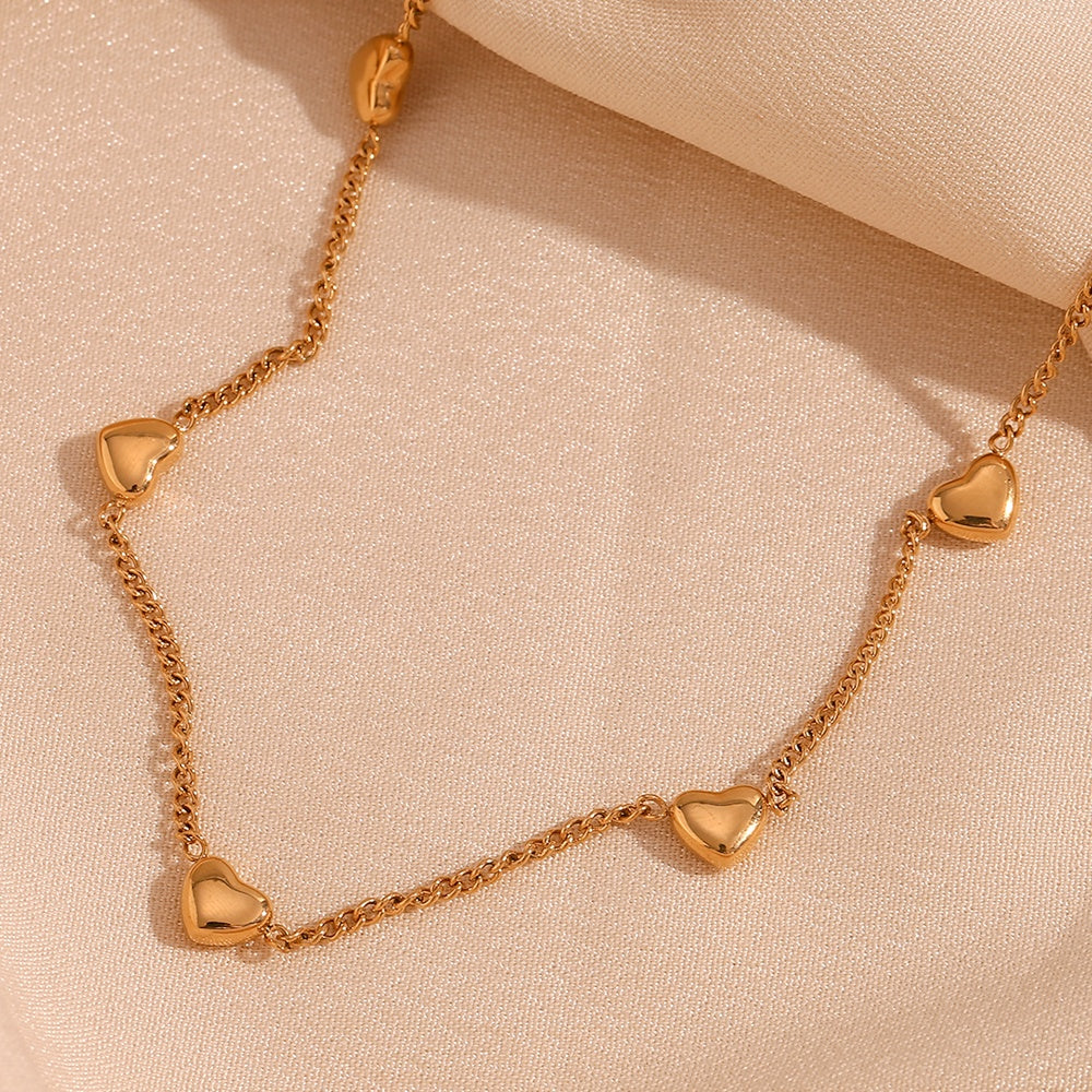 Astrid Hearts Necklace