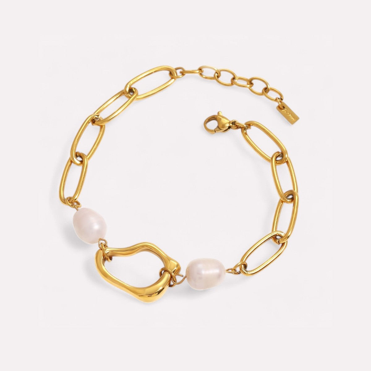 Margaux Modern Pearl Chain Bracelet